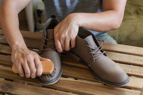 how to wash leather shoes.